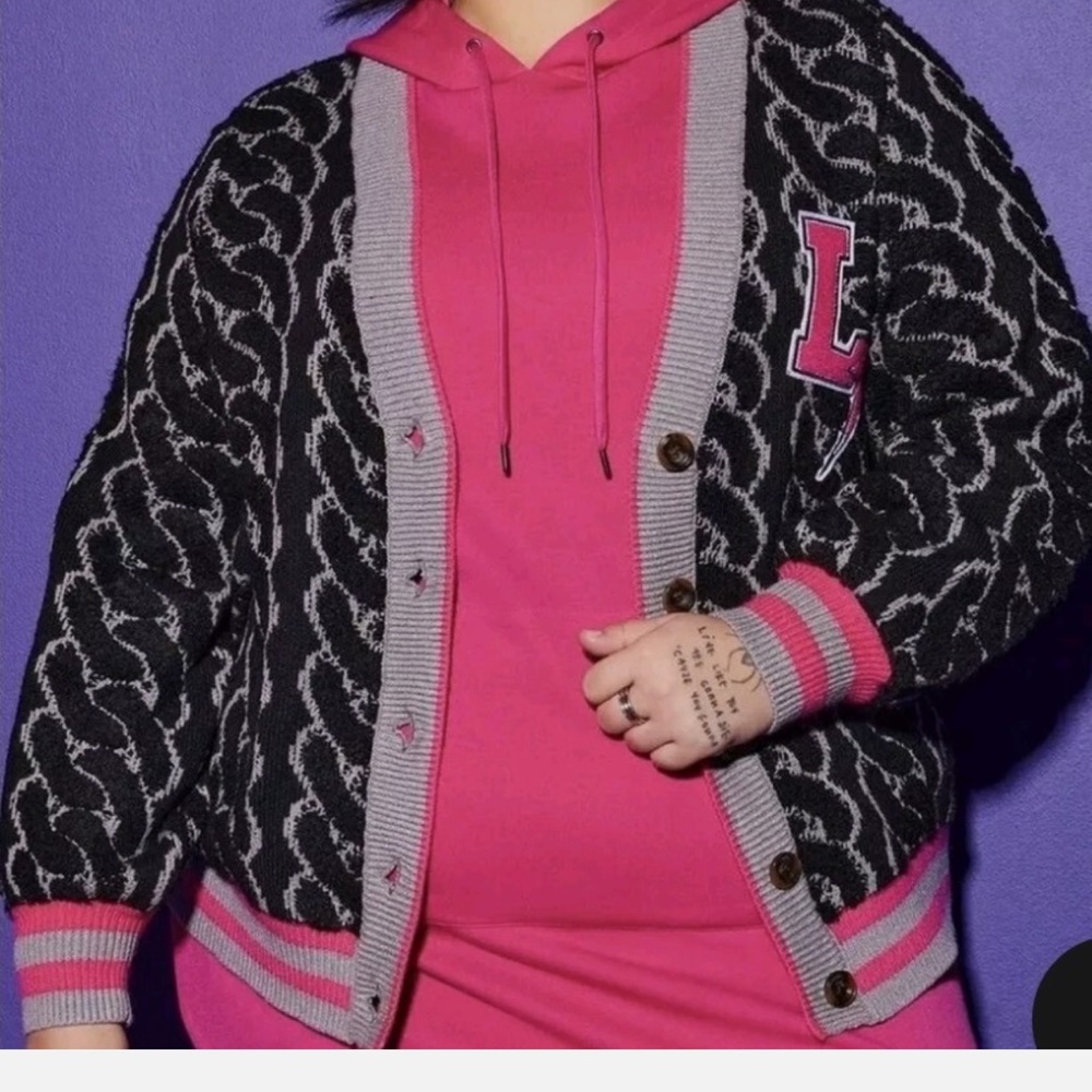 Stylish Black and Gray Women's Cardigan